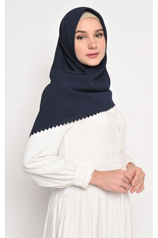 Hijab Segi 4 Diamond lasercut Stupa Navy